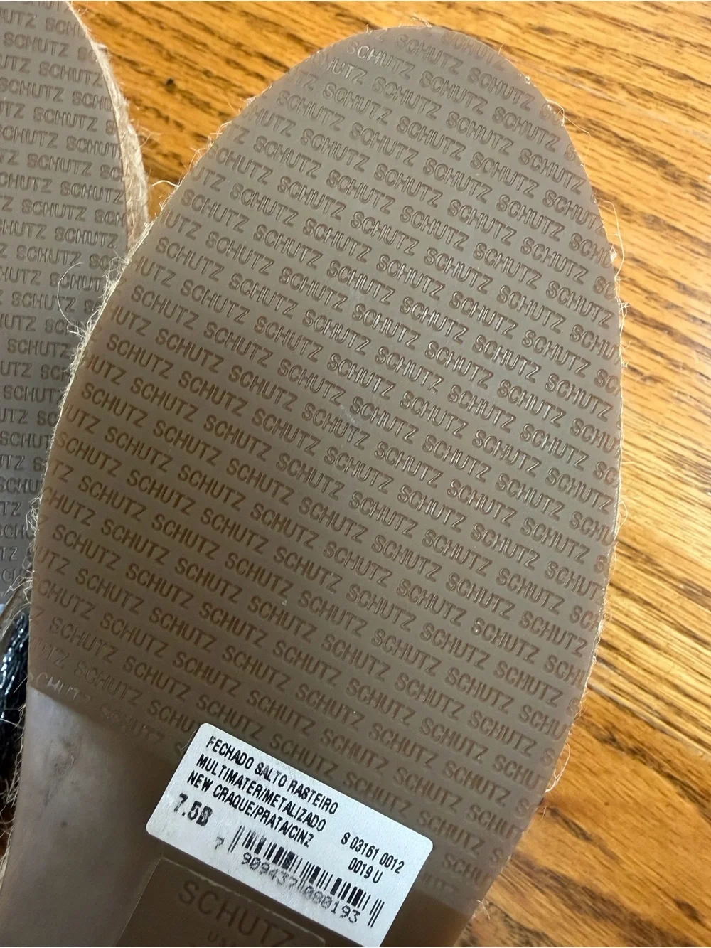 SCHUTZ brand new